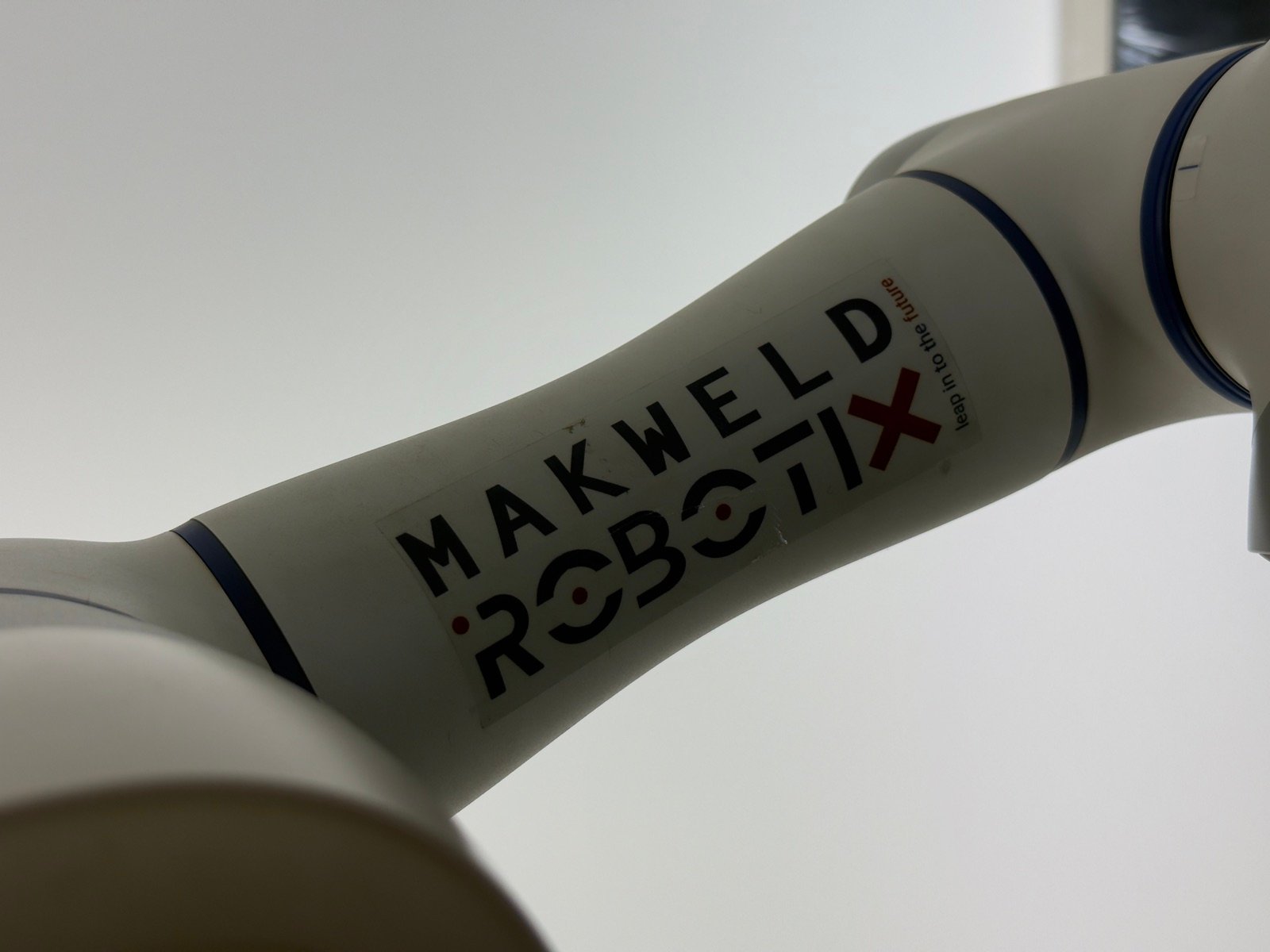 Makweld Robotix robot arm branding detail
