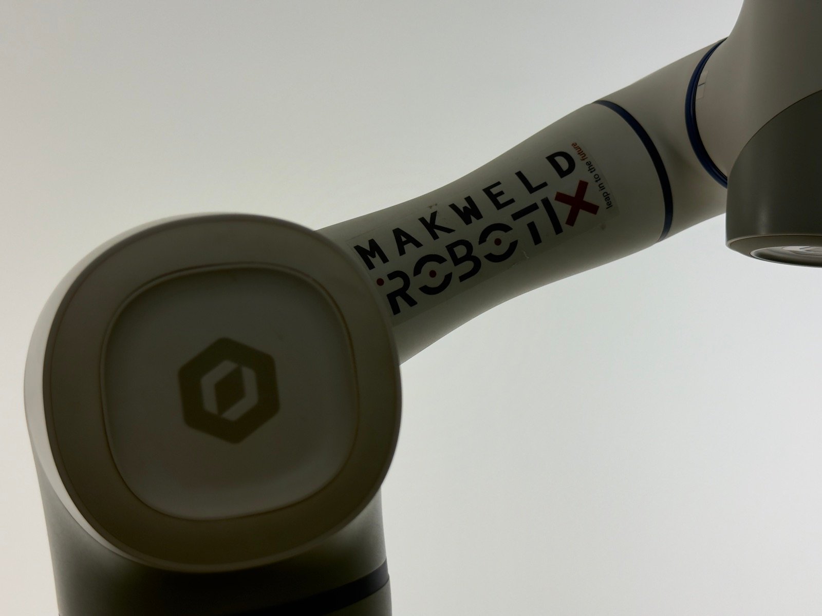Makweld Robotix robot arm joint detail