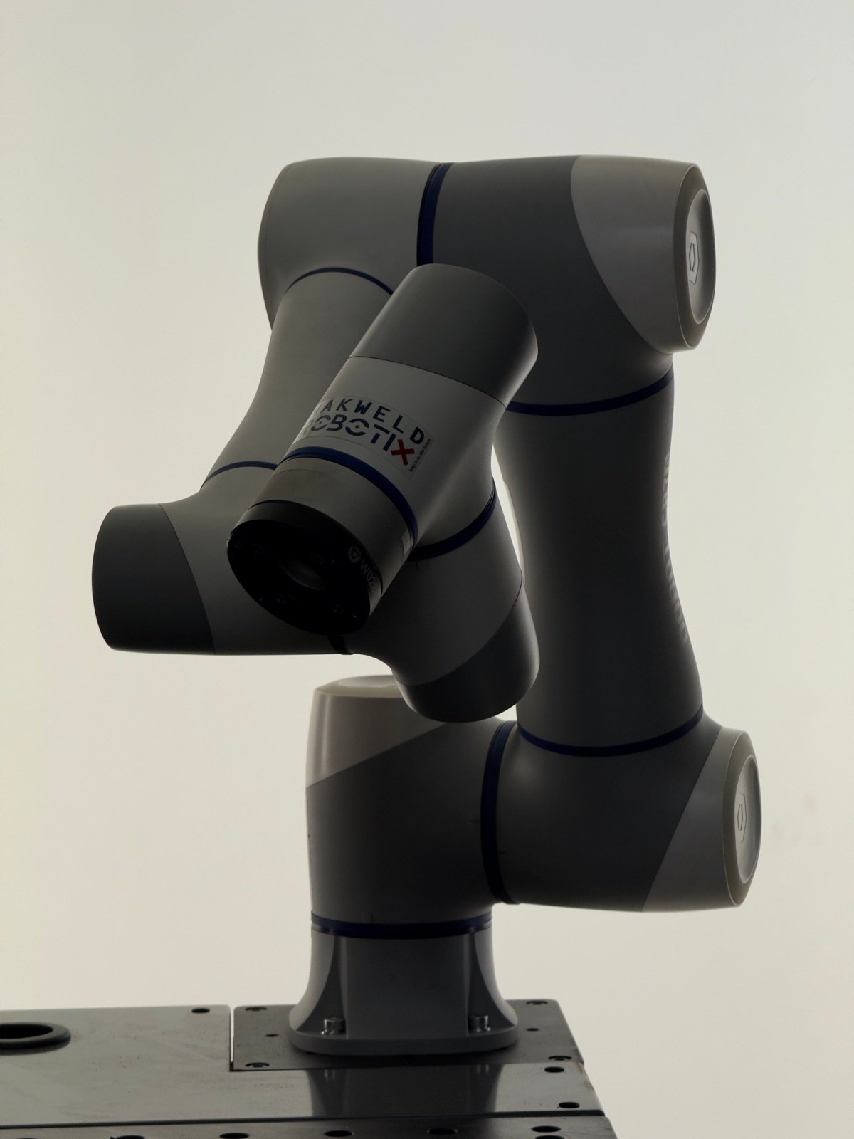 Makweld Robotix welding robot arm, full view